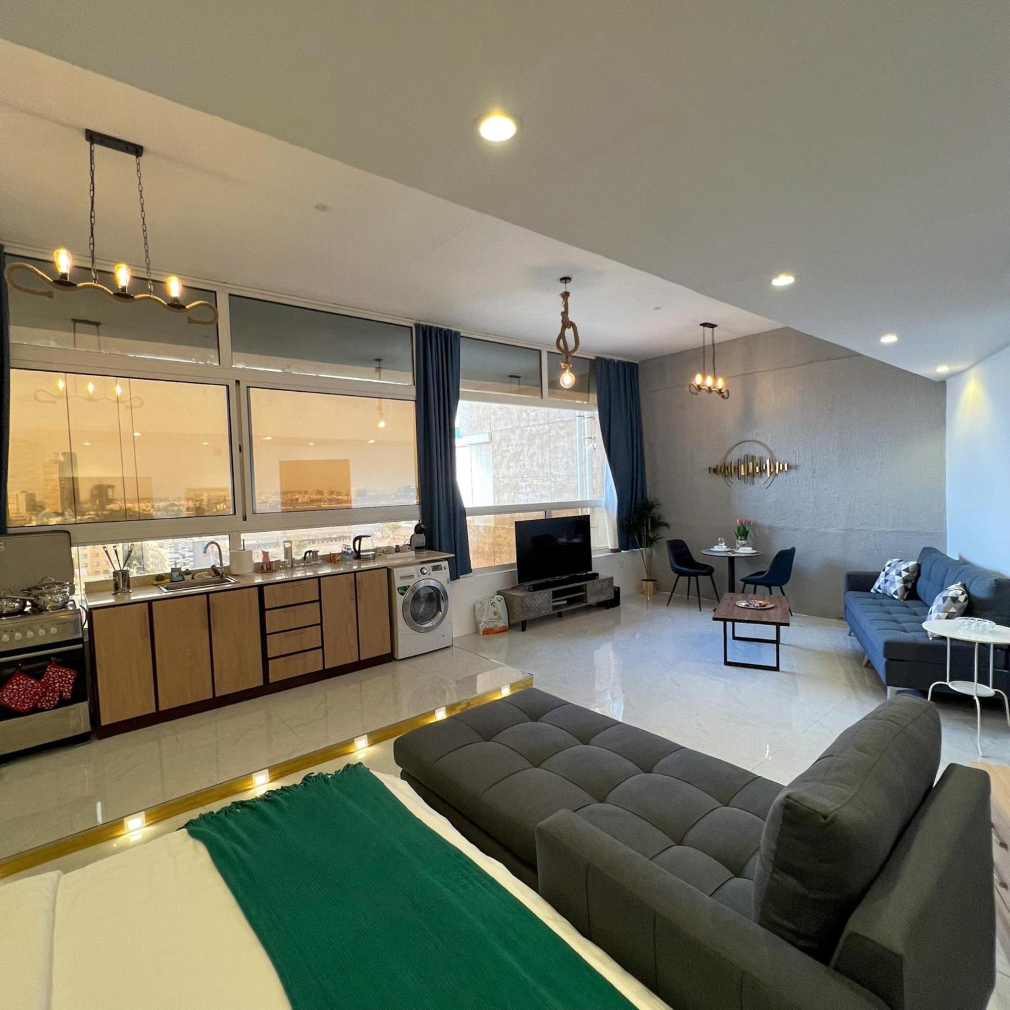 Red Sea Partial Sea View استديو بحر الأحمر اطلالة جزئية Jeddah