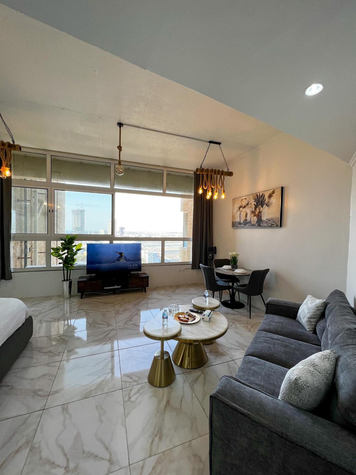 Apartment Red Sea Partial Sea View استديو بحر الأحمر اطلالة جزئية